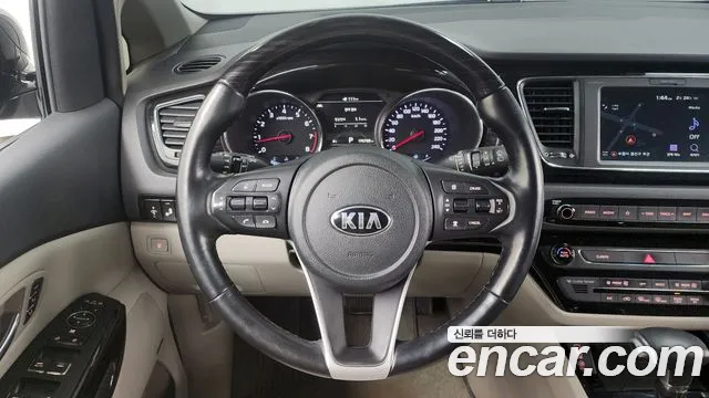 Kia The New Carnival id 2434984 из Кореи 4