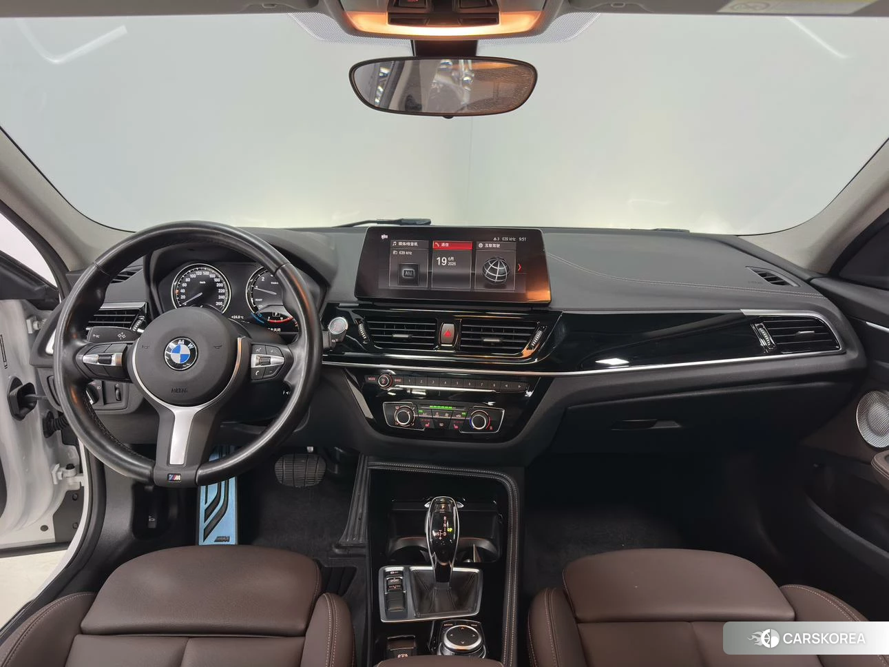 BMW 1 series 2020 Белый из Китая, фото 4