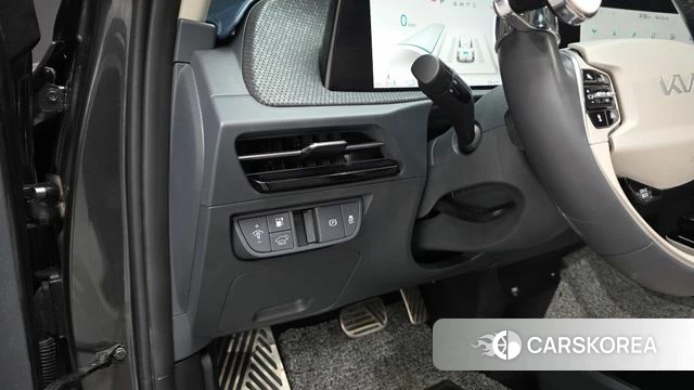 Kia EV6 2023 Серый из Кореи, фото 4