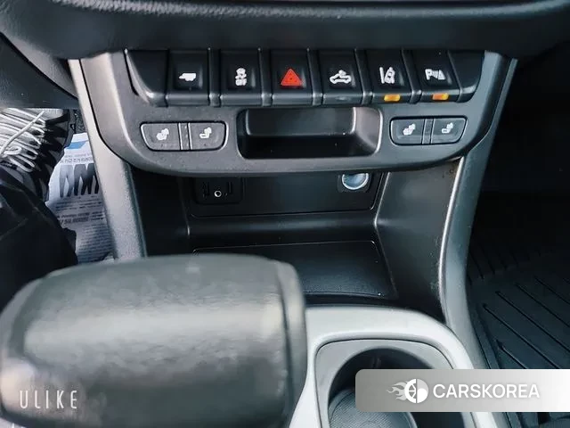 Chevrolet (GM Daewoo) Real New Colorado 2021 Черный из Кореи, фото 4