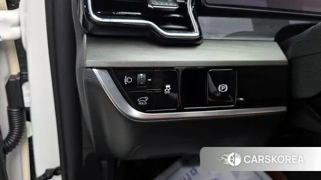 Kia Sportage 5th Generation 2023 Белый из Кореи, фото 4