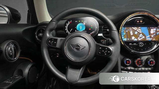 Mini Cooper 2021 Жемчужный цвет из Кореи, фото 4