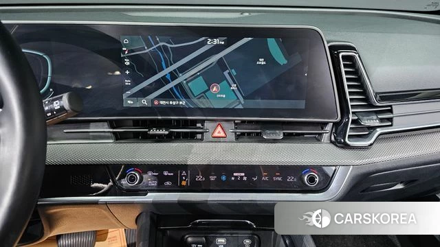 Kia Sportage 5th Generation Hybrid 2023 Серебристо-серый из Кореи, фото 4