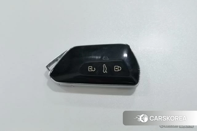 Volkswagen Lanjing 2022 Белый из Китая, фото 4
