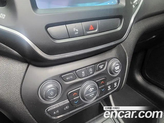 Jeep Cherokee (KL) id 2615600 из Кореи 4