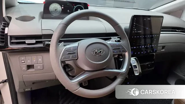 Hyundai Staria 2023 Белый из Кореи, фото 4