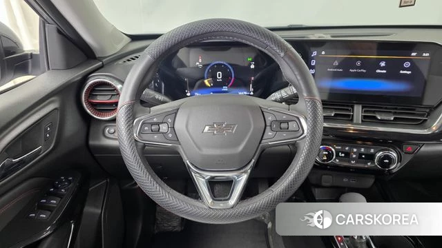 Chevrolet (GM Daewoo) Trax Crossover 2024 Серебристо-серый из Кореи, фото 4