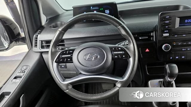 Hyundai Staria 2022 Белый из Кореи, фото 4