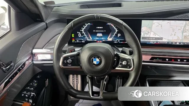 BMW 7 Series (G70) 2023 Белый из Кореи, фото 4