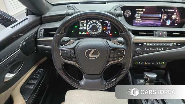 Lexus ES300h 7th generation 2019 Серый из Кореи, фото 4