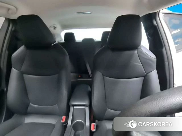 Toyota Corolla 2021 Белый из Китая, фото 4