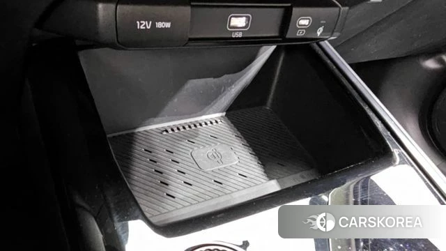 Kia Di Ol Nu Niro 2022 Черный из Кореи, фото 4