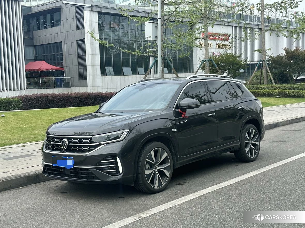 Volkswagen Tanyue 2023 Черный из Китая, фото 4