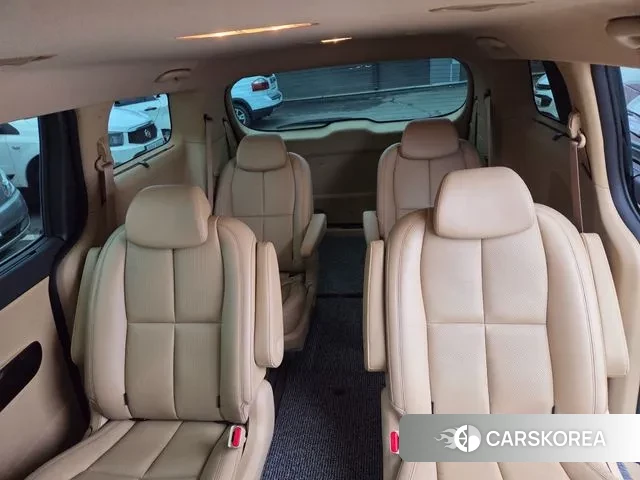 Kia The New Carnival 2018 Черный из Кореи, фото 4