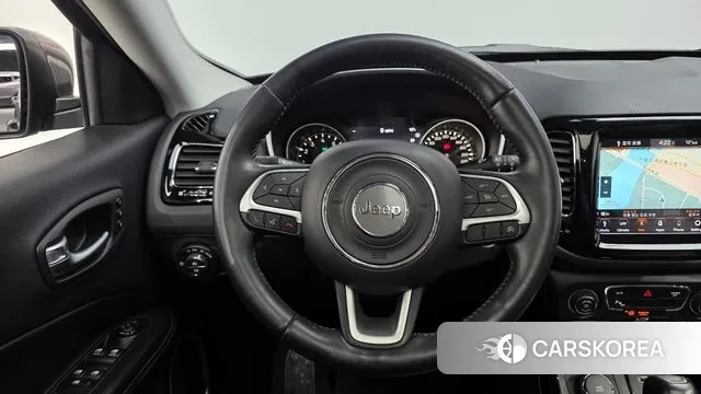 Jeep Compass 2nd Generation 2018 Серый из Кореи, фото 4