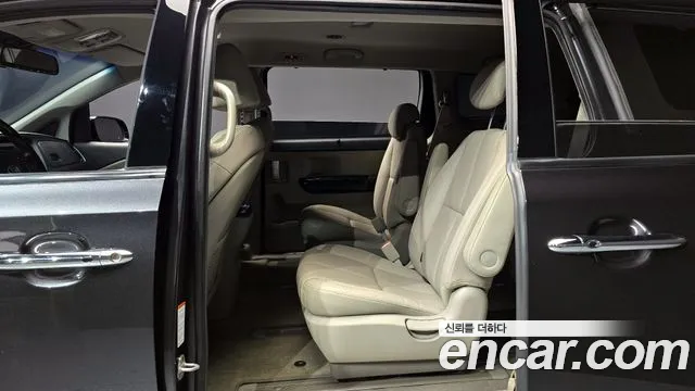 Kia The New Carnival id 2658771 из Кореи 4