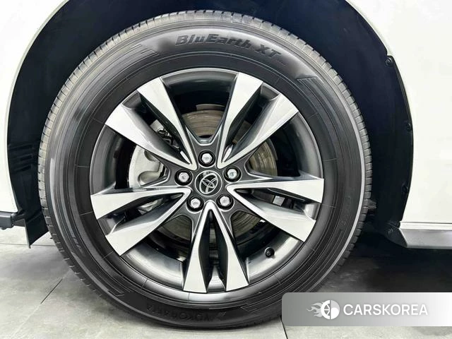Toyota Grevia 2025 Белый из Китая, фото 4