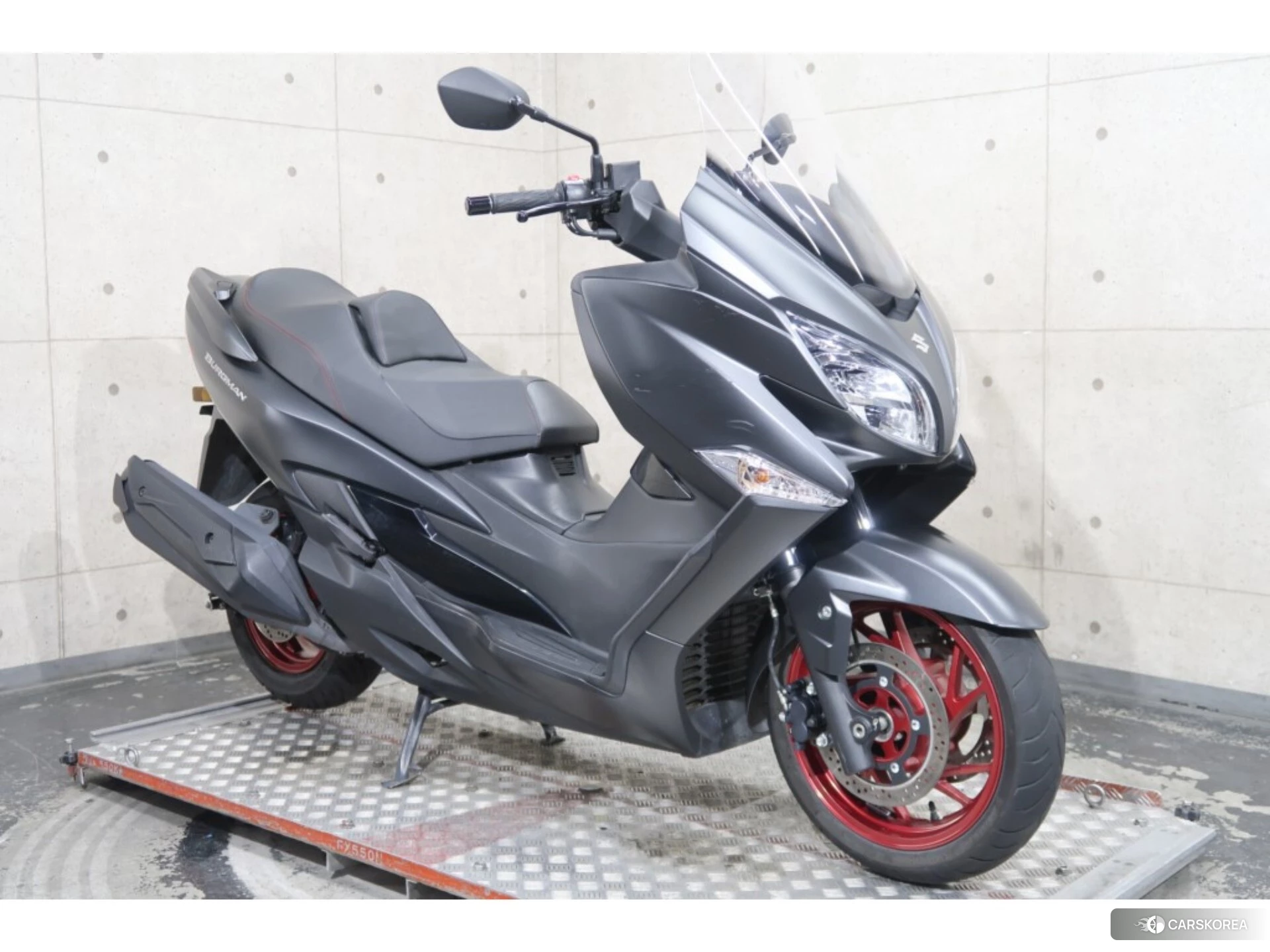 Проданный Suzuki BURGMAN 400 id 3948141 из Японии