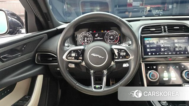 Jaguar XE 2020 Черный из Кореи, фото 4