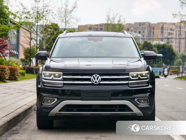 Volkswagen Tourang 2021 Черный из Китая, фото 4