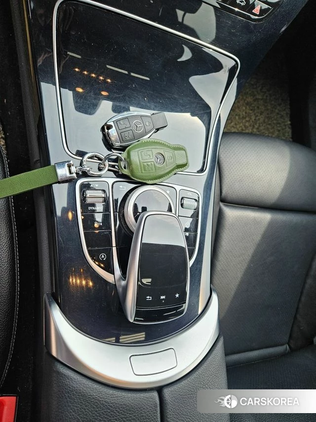 Mercedes-Benz C-Class W205 2018 Серый из Кореи, фото 4