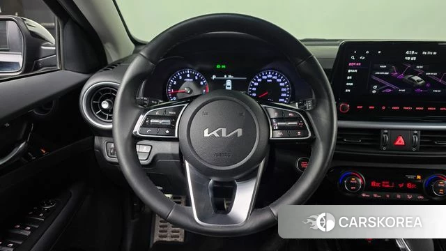 Kia The New K3 2nd generation 2022 Черный из Кореи, фото 4