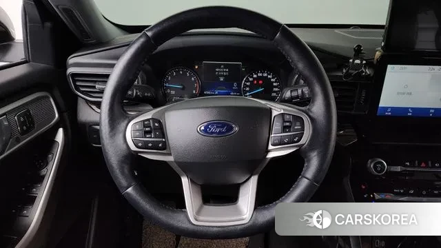 Ford Explorer 6th Generation 2022 Белый из Кореи, фото 4