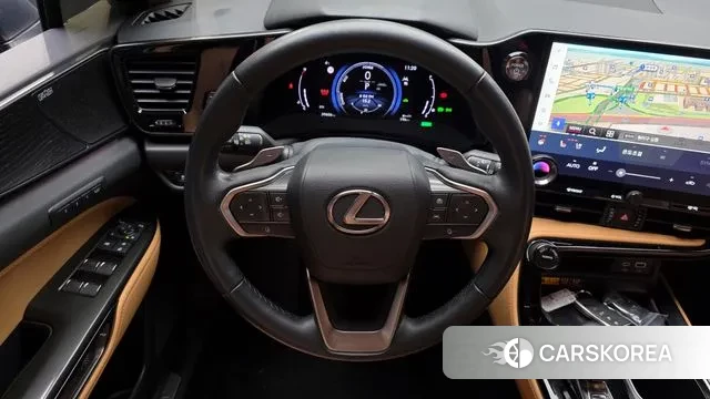 Lexus NX350h Second generation 2024 Серебряный из Кореи, фото 4