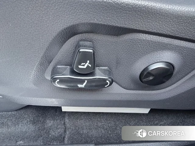 Ssangyong The New Rexton Sport 2023 Белый из Кореи, фото 4