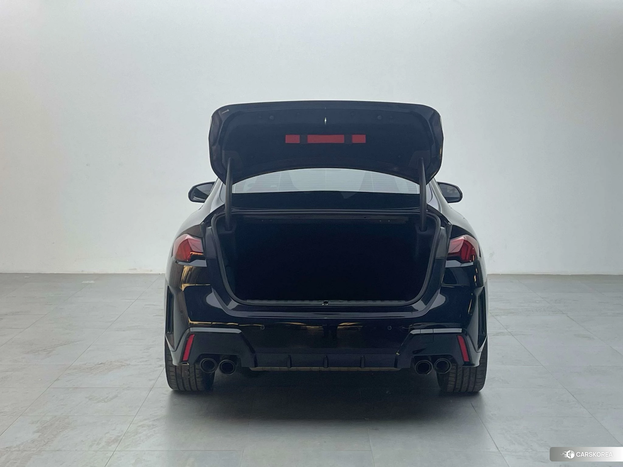 BMW 2 series 2025 Черный из Китая, фото 4