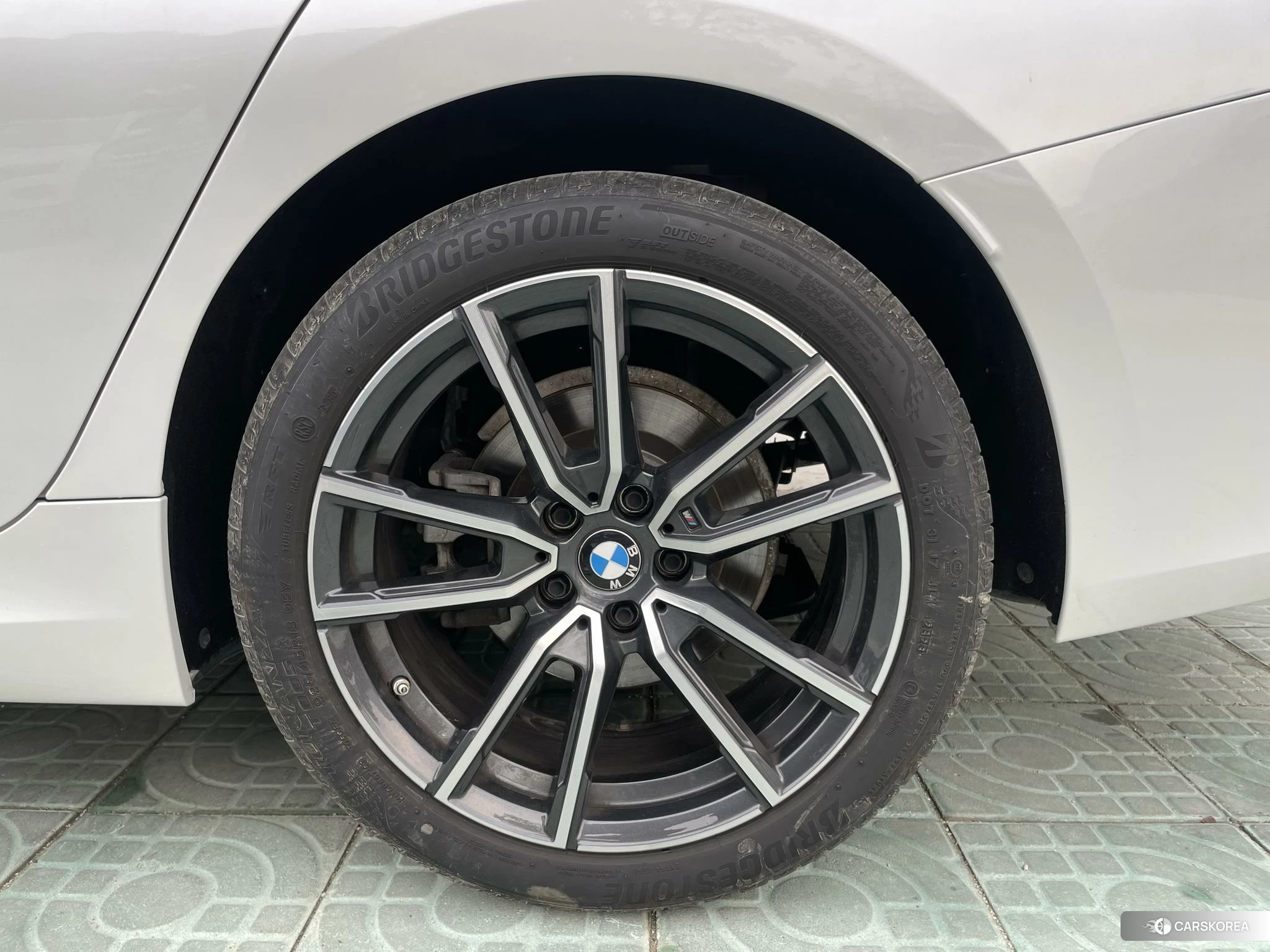 BMW 3 series 2022 Белый из Китая, фото 4