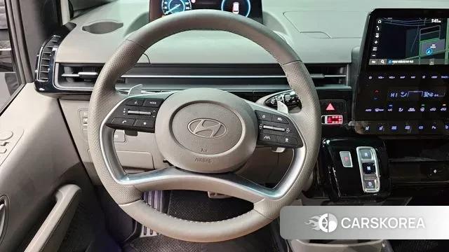 Hyundai Staria 2024 Черный из Кореи, фото 4