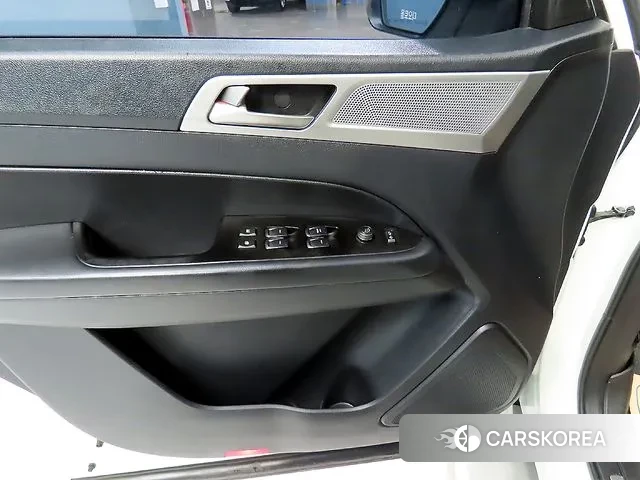 Ssangyong Rexton Sports 2019 Белый из Кореи, фото 4