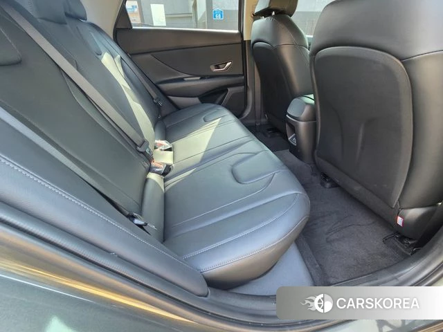 Hyundai The New Avante (CN7) 2023 Серый из Кореи, фото 4