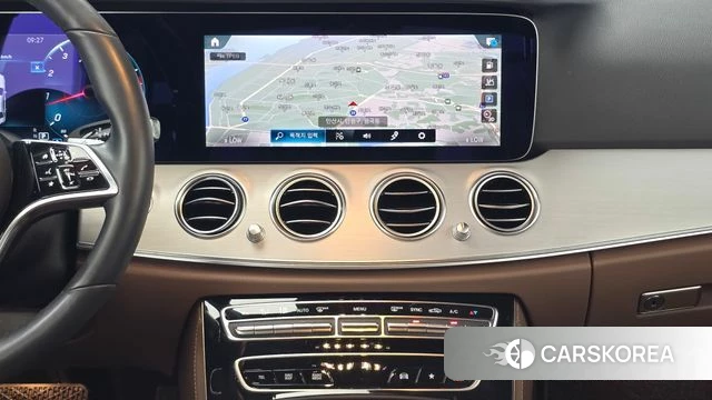 Mercedes-Benz E-Class W213 2021 Белый из Кореи, фото 4