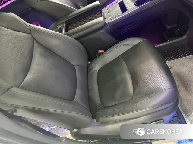 Toyota Saina 2022 Белый из Китая, фото 4