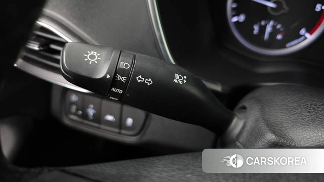 Hyundai Santa Fe TM 2019 Серебристо-серый из Кореи, фото 4