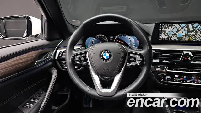 BMW 5 Series (G30) 2018 Белый из Кореи, фото 4