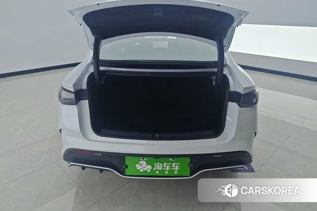 BYD Seal 06DM 2025 Белый из Китая, фото 4