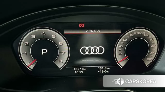 Audi A4L 2023 Темно-серый из Китая, фото 4