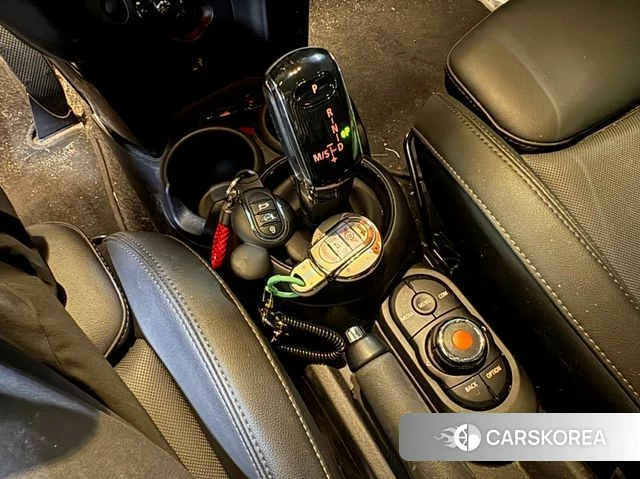 Mini Cooper 2021 Серебристо-серый из Кореи, фото 4