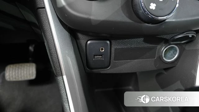 Chevrolet (GM Daewoo) The New Trax 2020 Черный из Кореи, фото 4