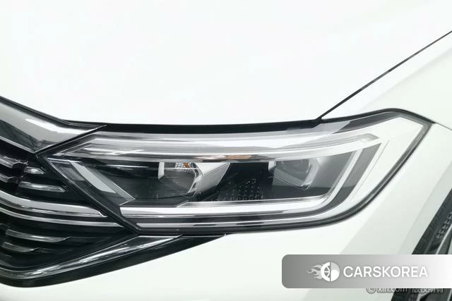 Volkswagen Sagitar 2023 Белый из Китая, фото 4