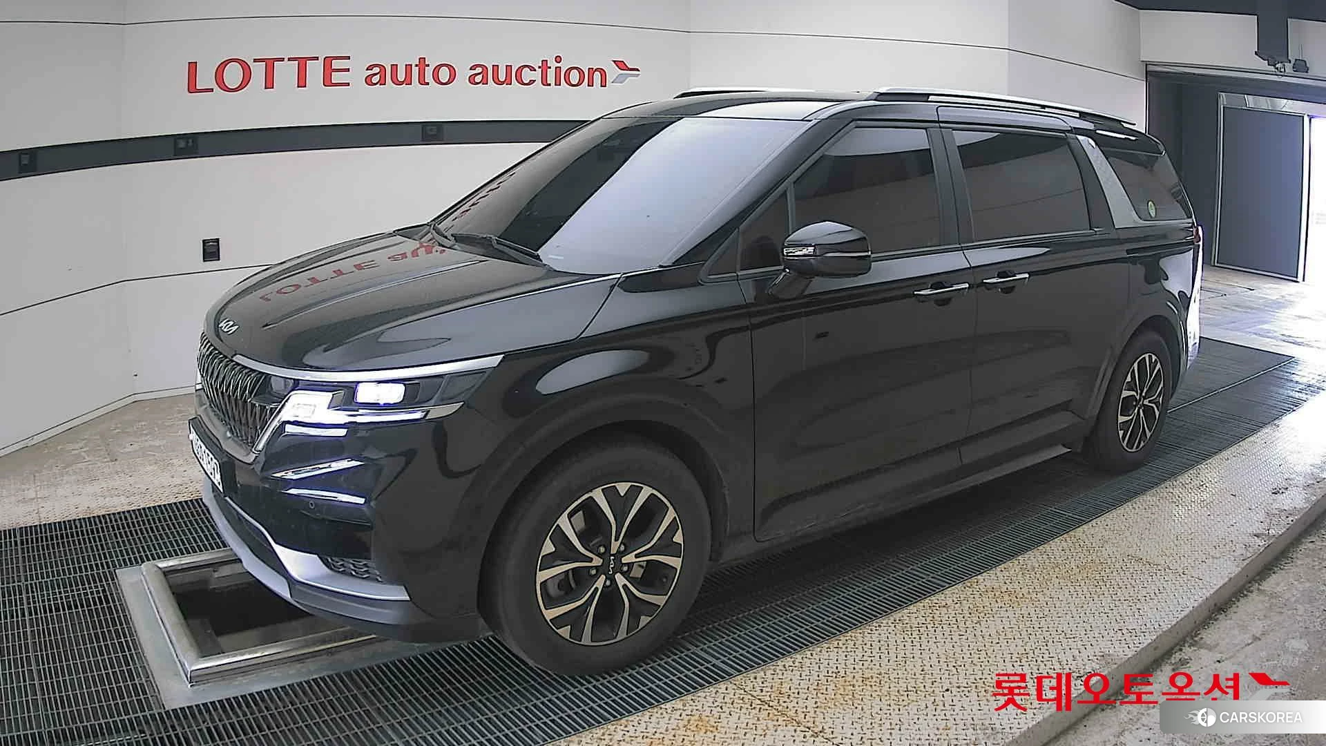 Kia Carnival 2022 Aurora Black Pearl из Кореи, фото 4
