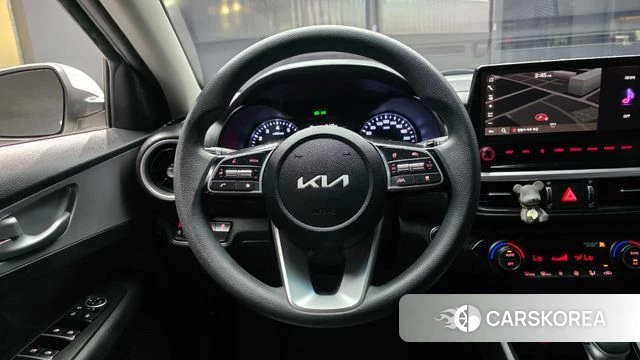 Kia The New K3 2nd generation 2022 Белый из Кореи, фото 4