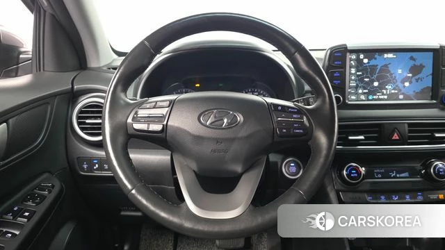Hyundai Kona 2018 Серебристо-серый из Кореи, фото 4