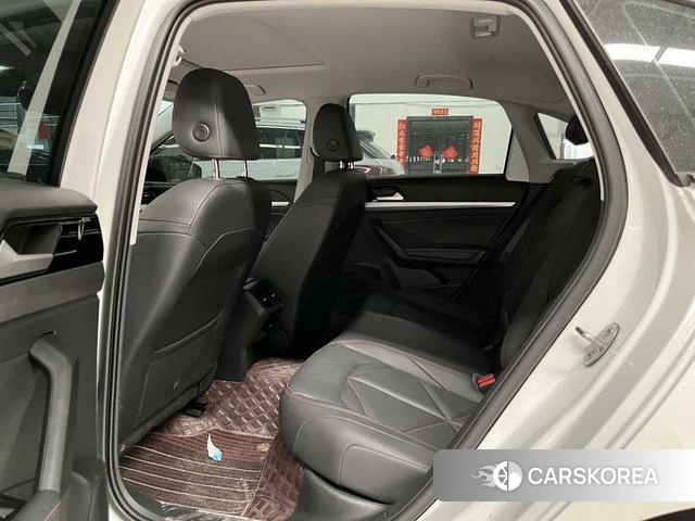 Volkswagen Lavida 2023 Белый из Китая, фото 4