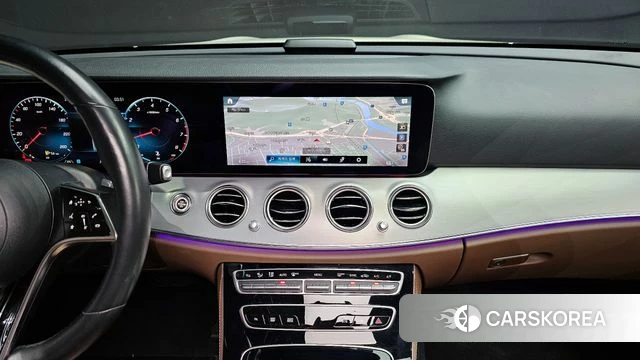 Mercedes-Benz E-Class W213 2021 Белый из Кореи, фото 4