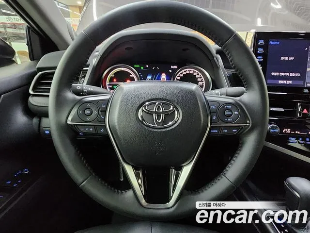 Toyota Camry (XV70) id 2714493 из Кореи 4