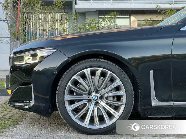 BMW 7 series 2021 Черный из Китая, фото 4